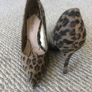Sam & Libby Leopard Print Pumps